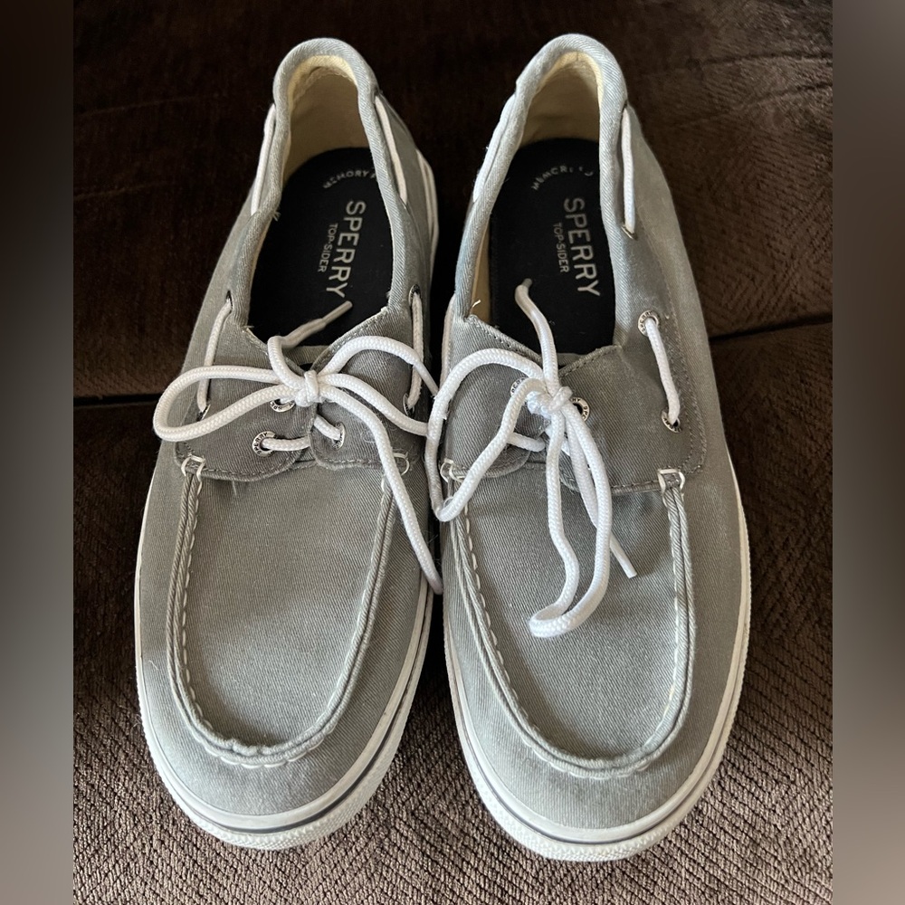 Sperry Men’s Light Gray Canvas Boat Shoes